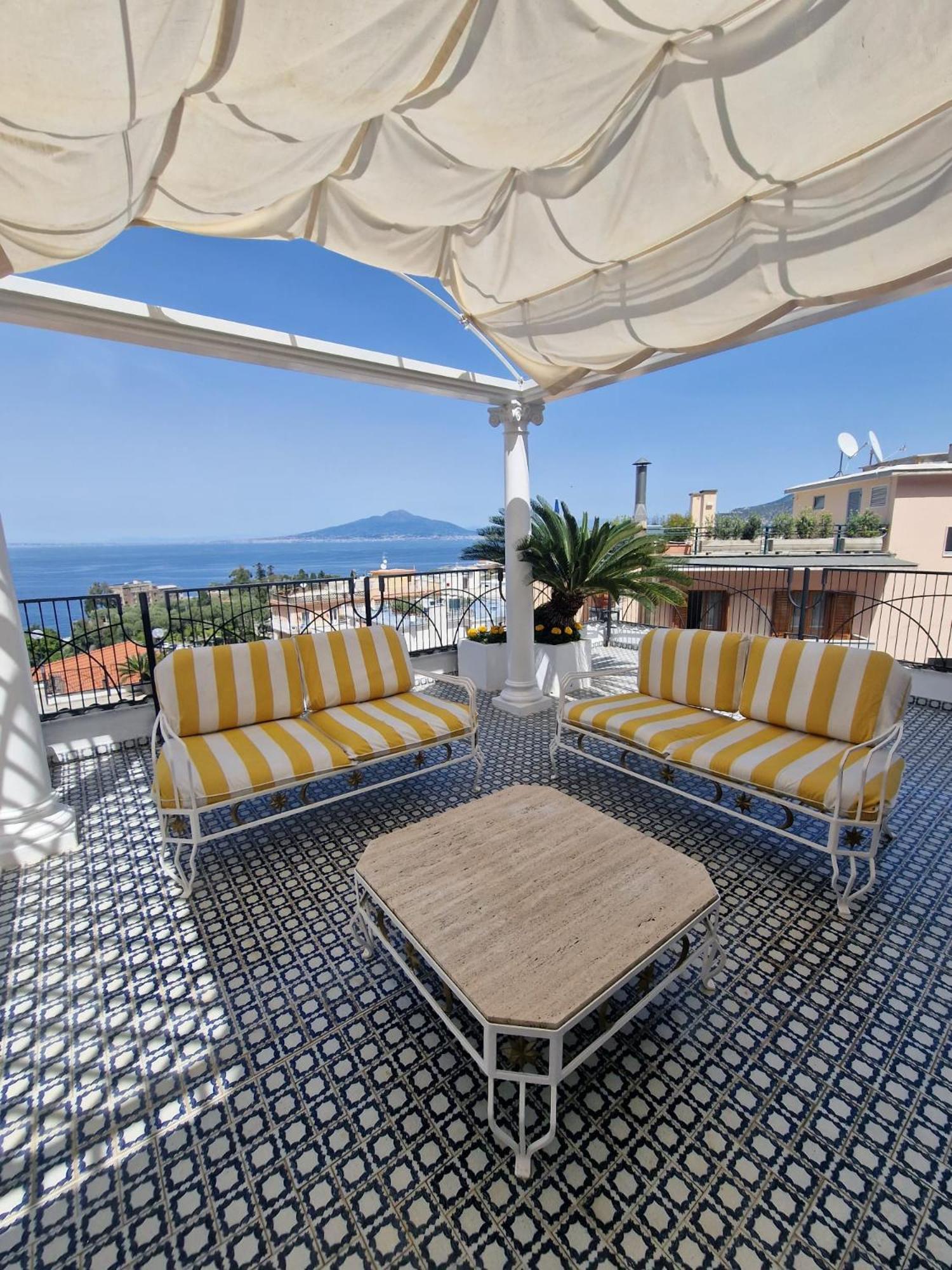 La Casa Di Giorgina Apartment Sorrento Exterior photo